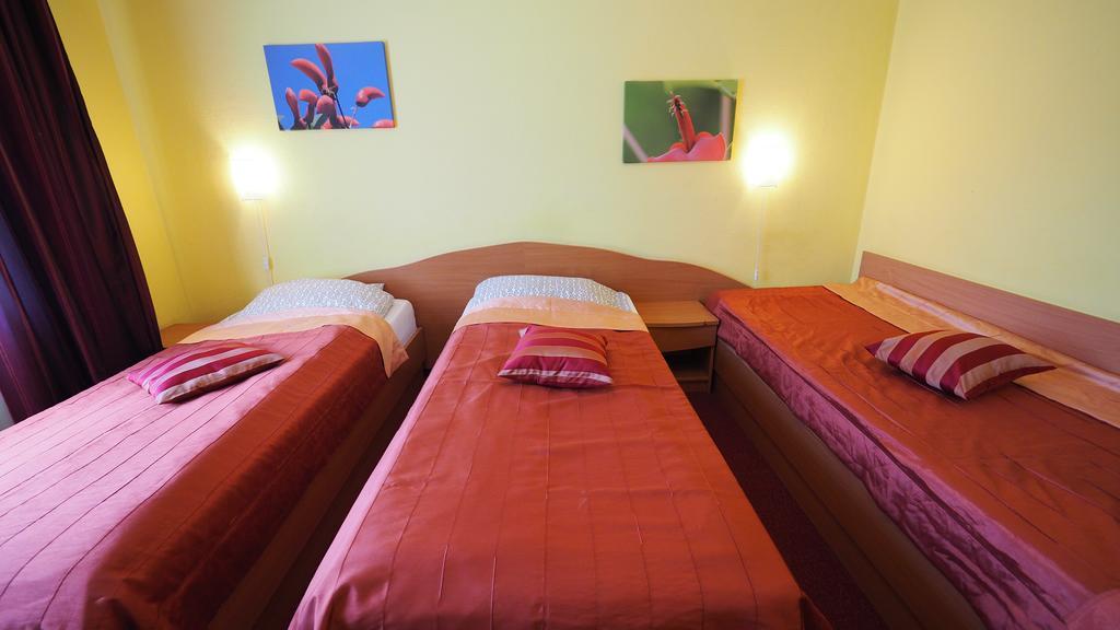 Karat Bed and Breakfast Malbork Eksteriør billede
